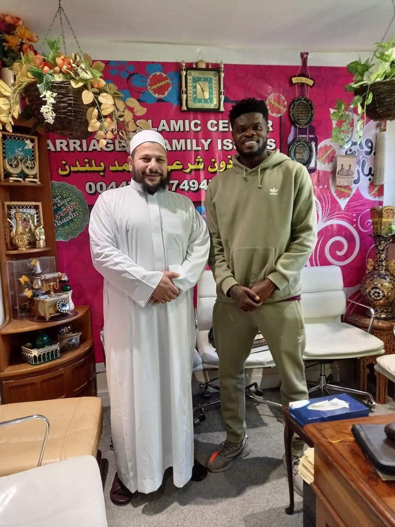 Arsenal Midfielder Thomas Partey Converts To Islam - Islamic Bridge